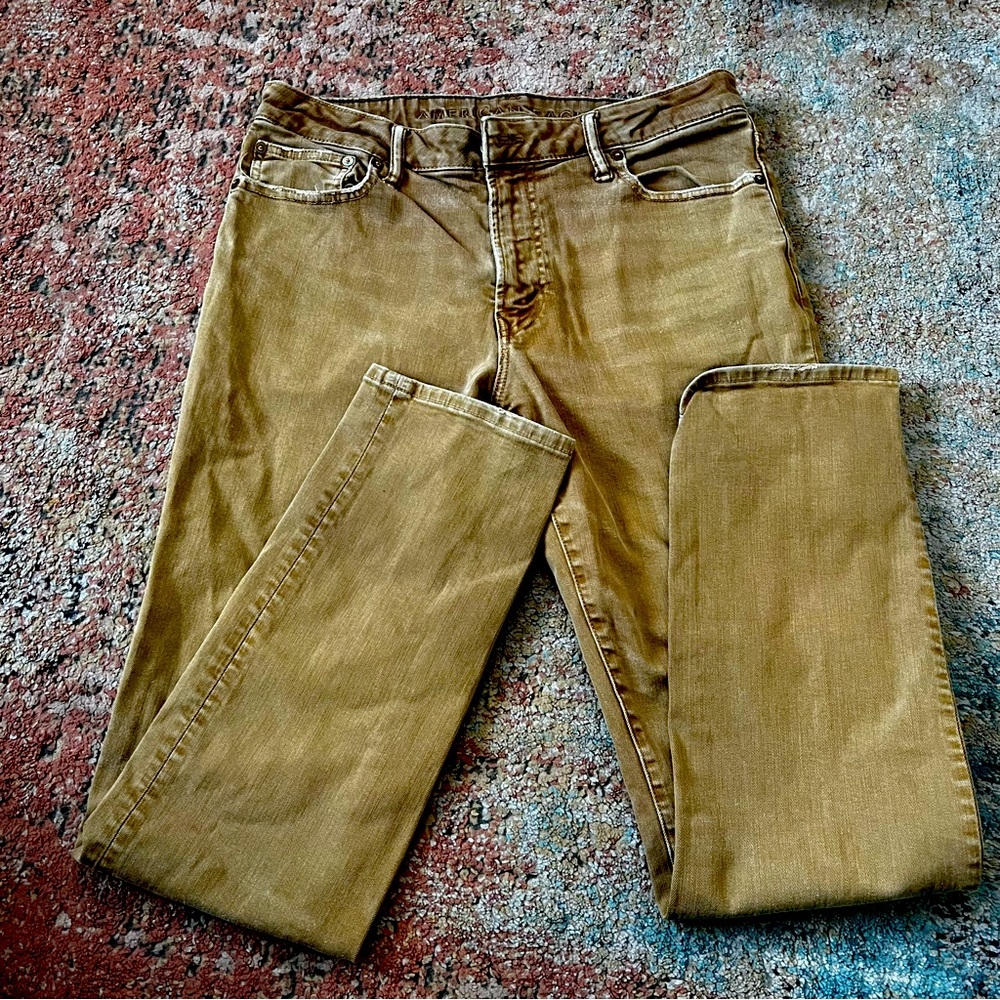AE Mens Next Level Flex 33x34 Tan Jeans